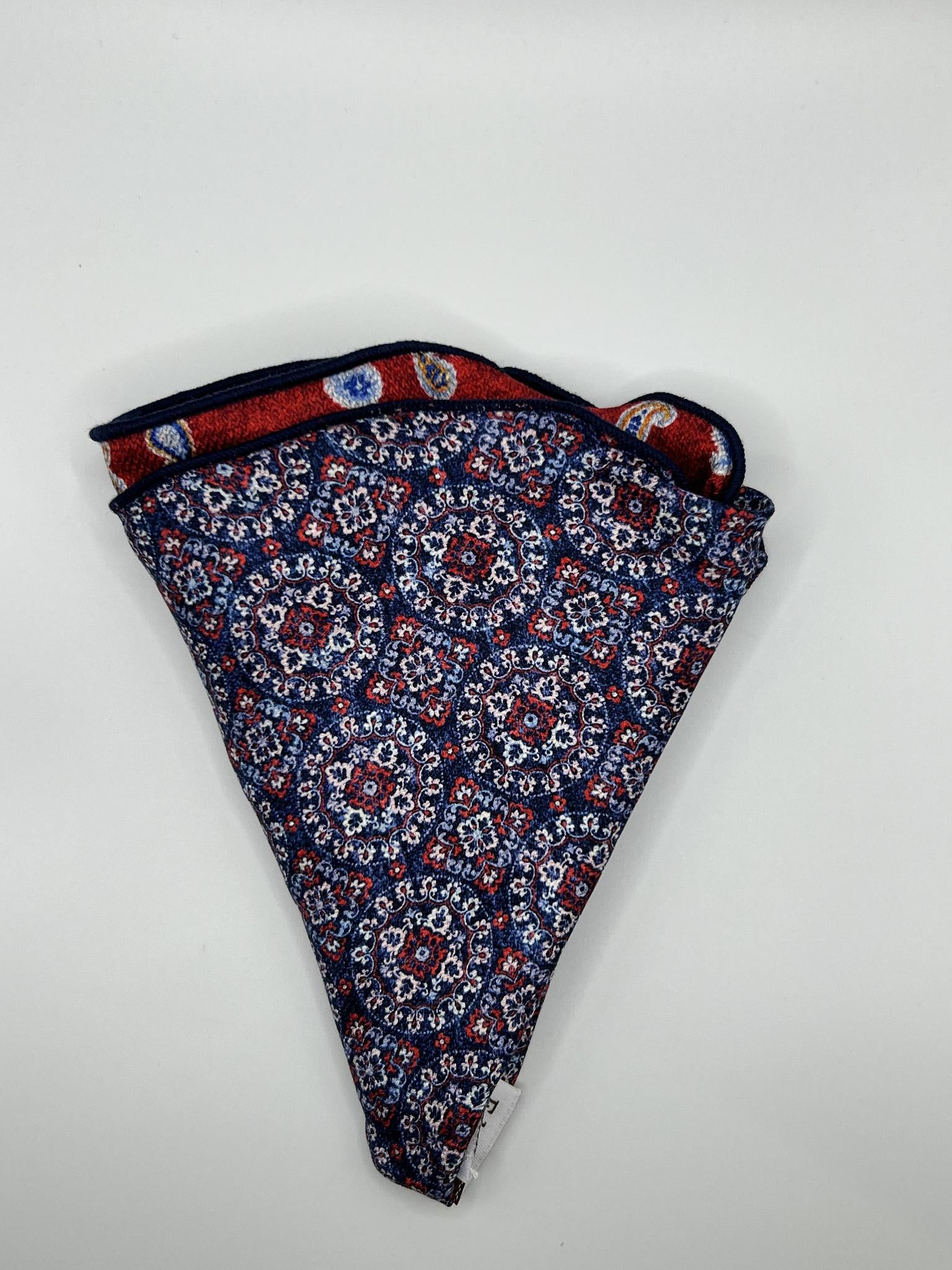 Red Mini Paisley/Medallion Print Reversible Pocket Circle