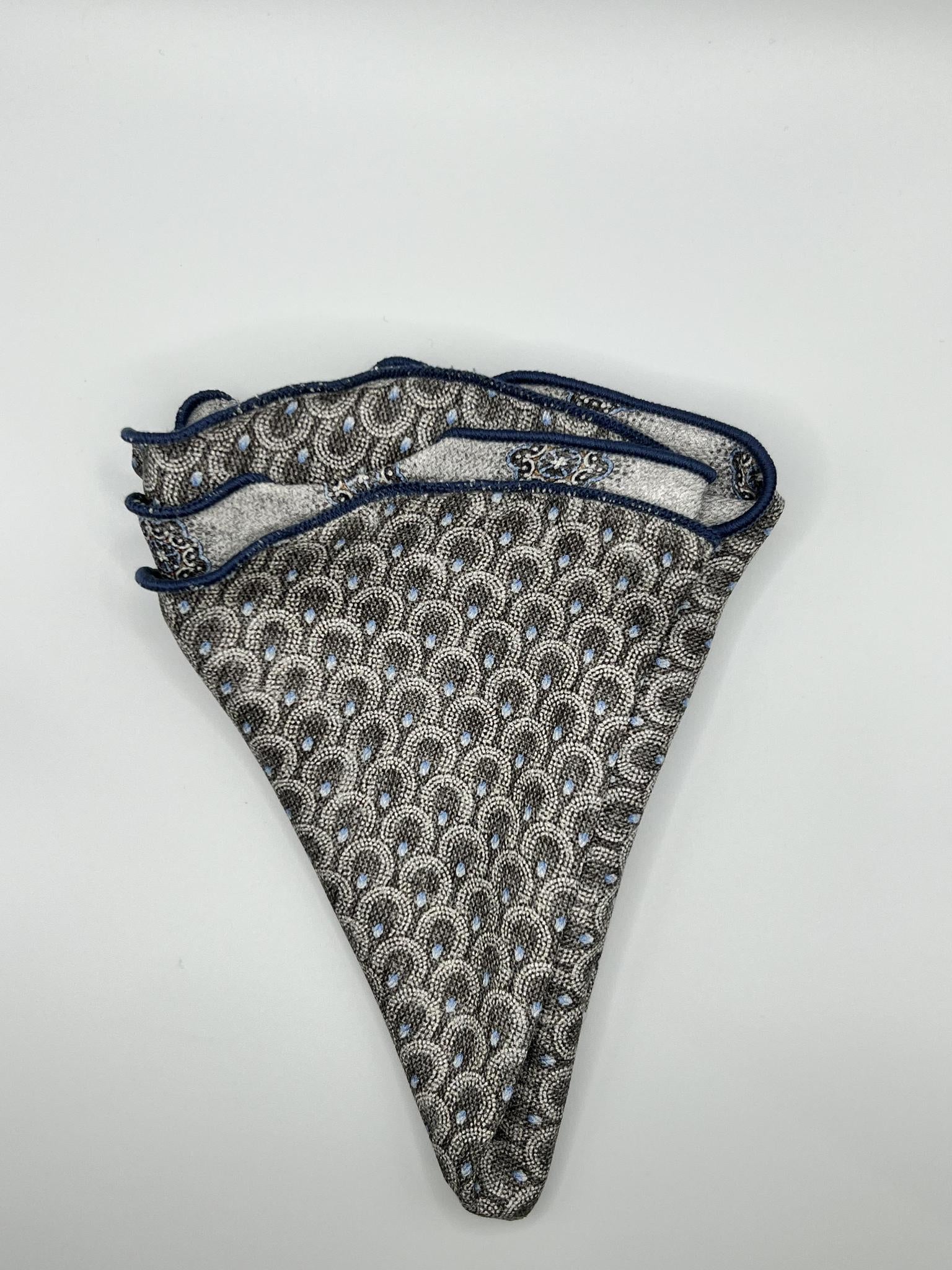 Gray Foulard/Feather Print Reversible Pocket Circle