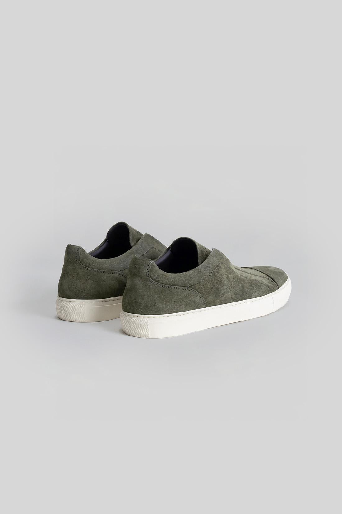 Catro Suede Sneaker