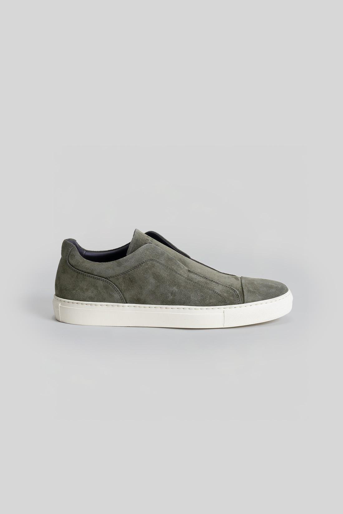 Catro Suede Sneaker