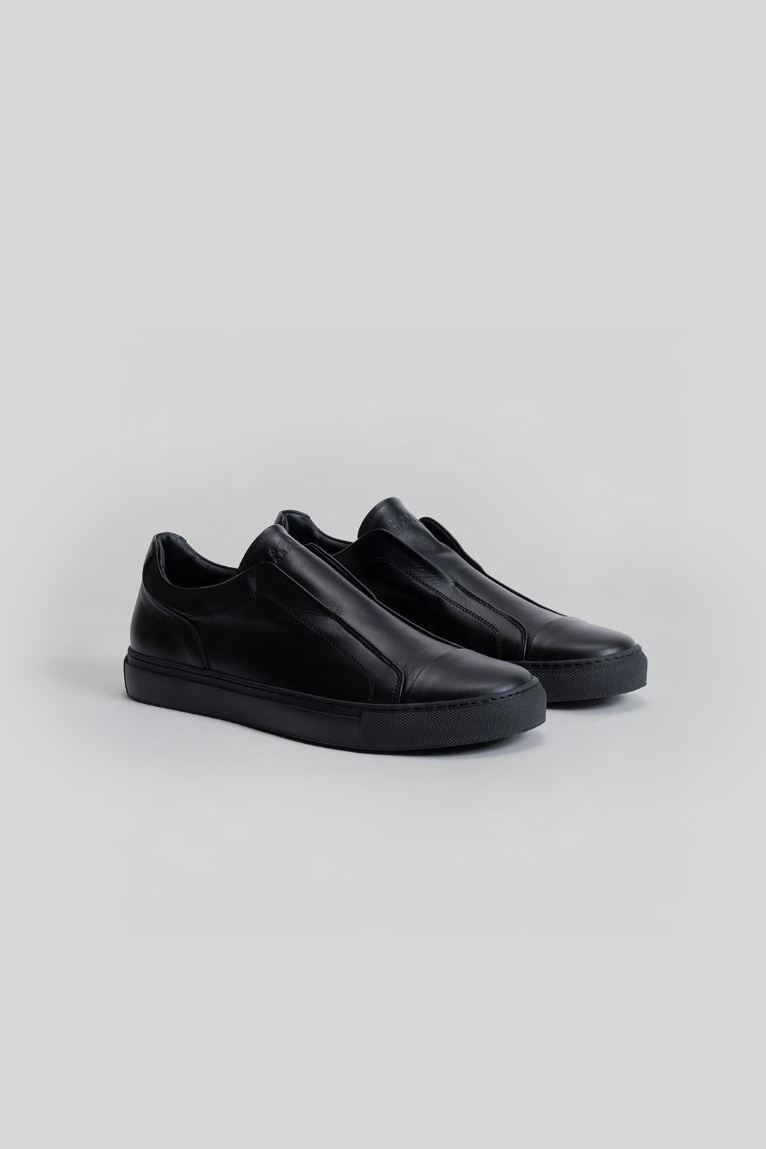 Delta Leather Sneaker