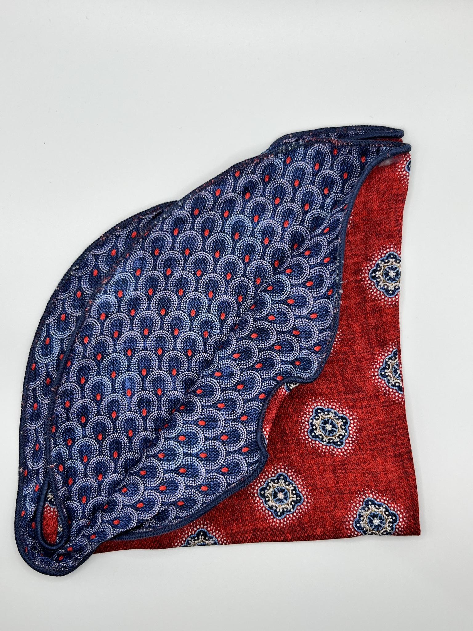 Brick Foulard/Feather Print Reversible Pocket Circle